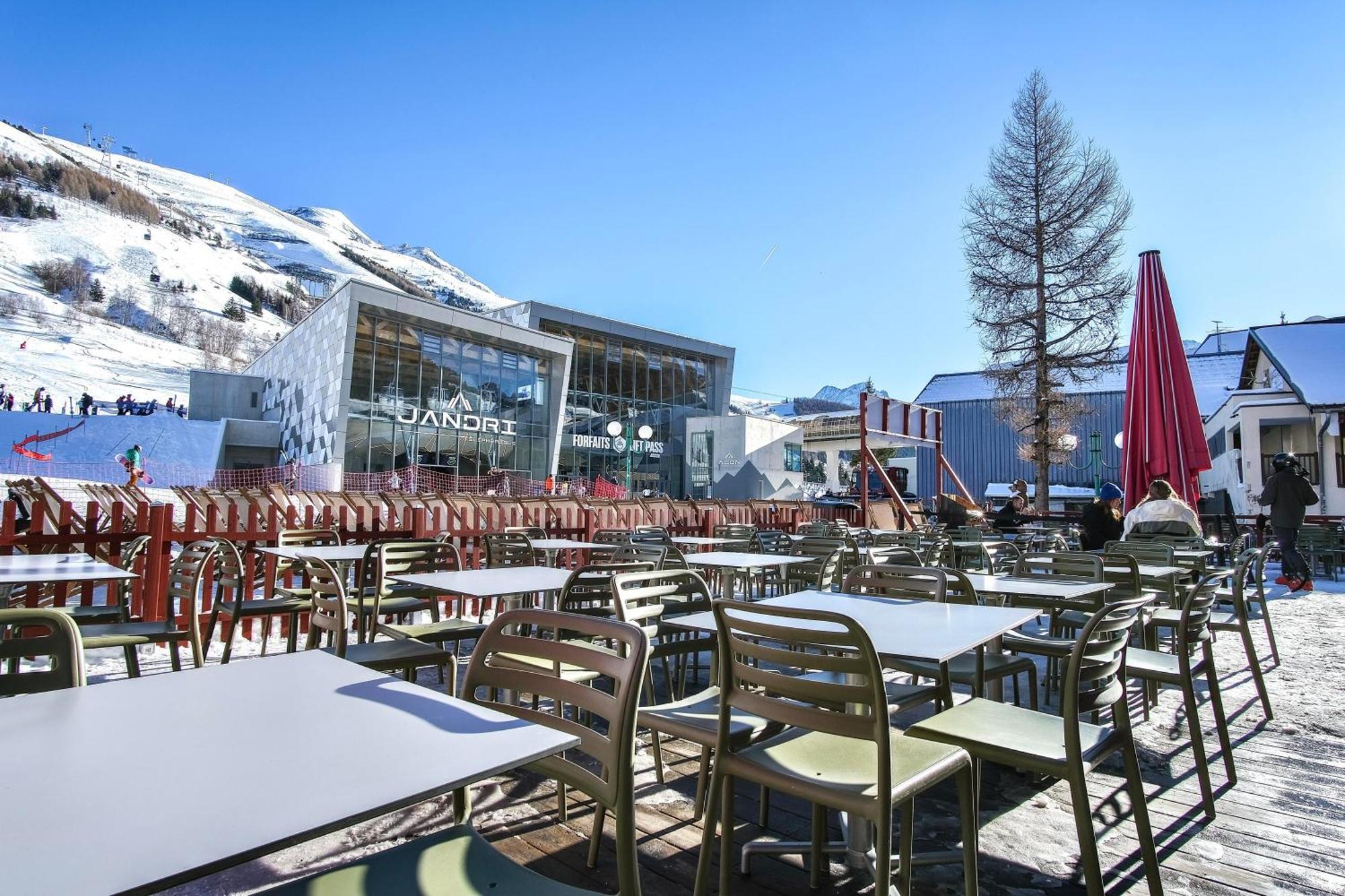 Belambra Hôtel Les 2 Alpes - L'Orée Des Pistes - Demi-Pension Les Deux Alpes Exterior foto